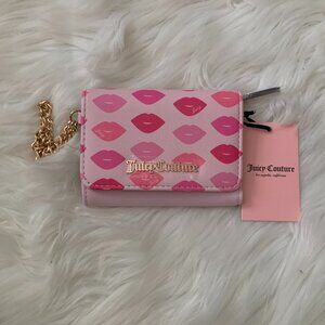 JUICY COUTURE Sealed with a Kiss Double Sided Trifold Wallet in Pink